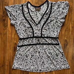 Vintage Digital Botanical Print V-Neck Tie Top